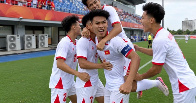 Thanh Nhàn tỏa sáng, U23 Việt Nam sáng cửa đi tiếp tại ASIAD 2026