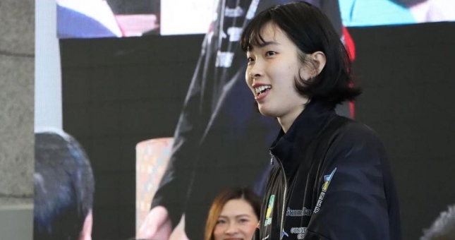 Nghỉ thi đấu, chủ công Thanh Thúy làm điều ý nghĩa tại Nhật Bản