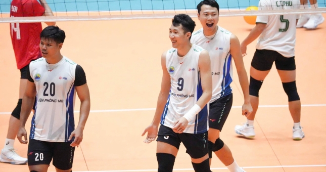 Trực tiếp bóng chuyền Biên Phòng 1-2 Thể Công Tân Cảng: Diễn biến hấp dẫn