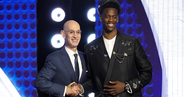 Pick 1 NBA Draft 2026 gọi tên AJ Dybantsa