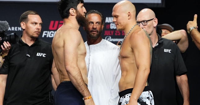Trực tiếp UFC Fight Night: Ankalaev vs Guskov, 20h00 hôm nay 25/7