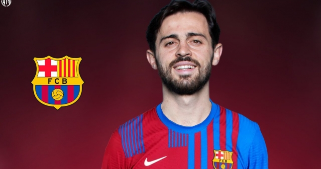 Siêu tiền vệ bị 'gã khổng lồ' nhòm ngó, Man City lập tức đáp trả cực đau