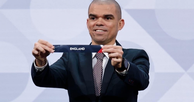 CHÍNH THỨC: Anh chung bảng với Tây Ban Nha, Ronaldo đấu Haaland