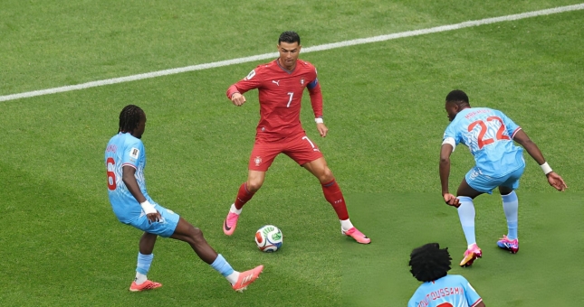 Trực tiếp bóng đá Bồ Đào Nha 1-1 Congo: Địa chấn