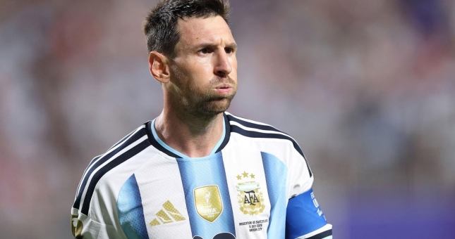 Ngôi sao ĐT Anh nói thẳng 1 điều về Messi trước bán kết World Cup 2026