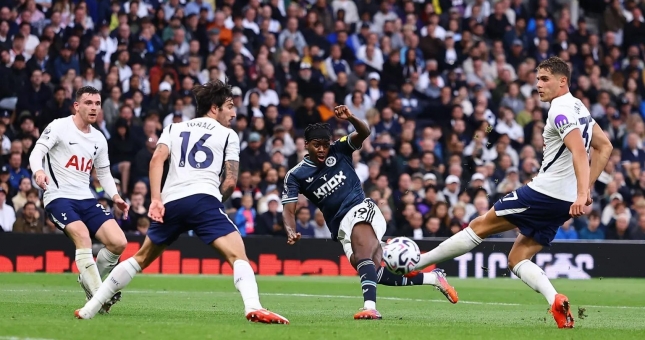 Tottenham chìm sâu khủng hoảng sau thất bại trước Newcastle