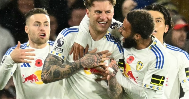 Nhận định West Ham vs Leeds: Cố gắng đi tiếp