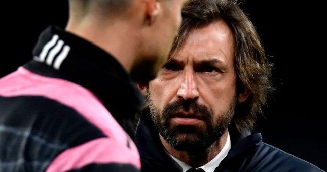 Pirlo nói thẳng về hành động ném áo của Ronaldo