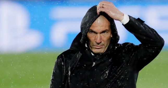 Nhóm công thần Real âm mưu 'lật đổ' Zidane