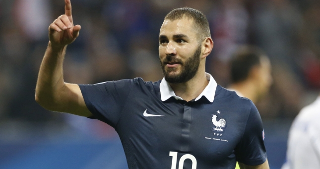 CHÍNH THỨC: Benzema tái xuất đội tuyển Pháp