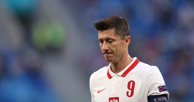 Chấm điểm Ba Lan 1-2 Slovakia: Siêu sao nhạt nhòa