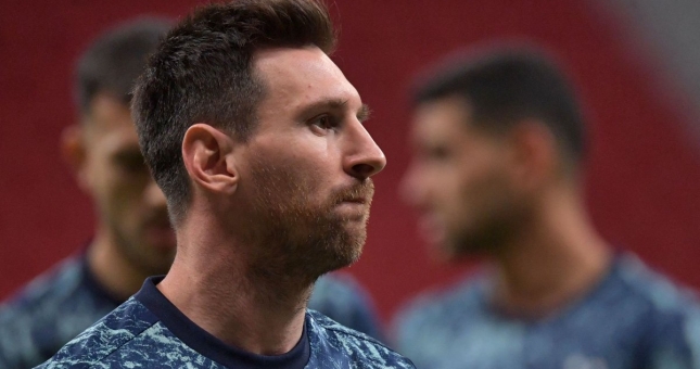 Đích thân lên tiếng, Messi xác nhận ký 2 năm với 'gã khổng lồ'