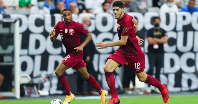 Qatar vào bán kết Gold Cup sau màn đọ súng kinh điển
