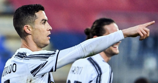 Ronaldo gây bất ngờ, chấp nhận giảm lương để trở lại đội bóng quê nhà?