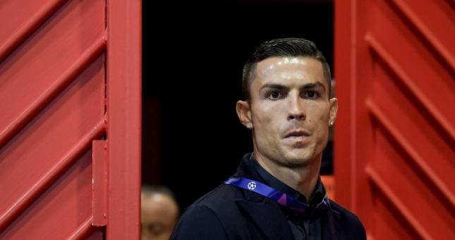 Fan MU dọa tẩy chay nếu Ronaldo gia nhập Man City