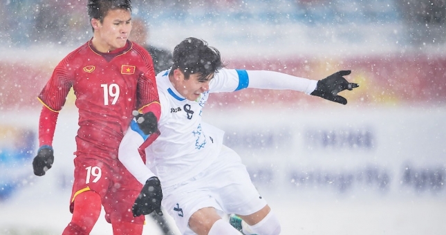 'Ngôi sao Thường Châu tuyết trắng' ghi bàn thắng lịch sử vào lưới Real Madrid