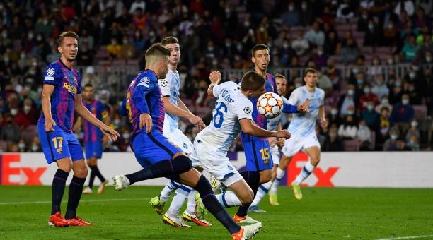 Highlight bóng đá Barca vs Dynamo: Không đẹp nhưng đủ