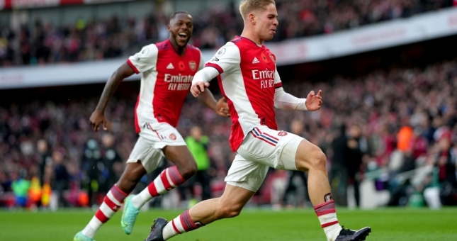 Arsenal thắng trận thứ 4 liên tiếp