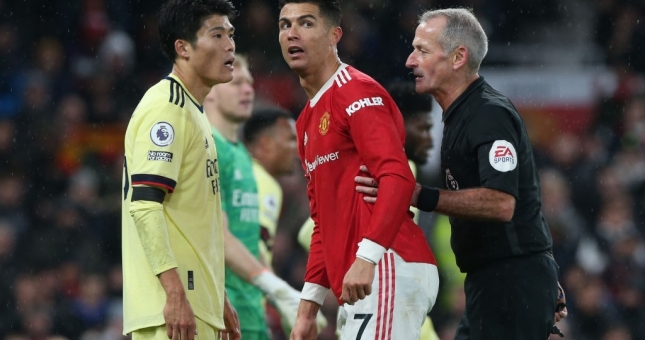 BTC Ngoại hạng Anh chính thức chốt khả năng tạm hoãn giải đấu vì Covid-19