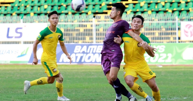 Đội bóng có SVĐ lớn nhất Việt Nam gục ngã trên sân nhà