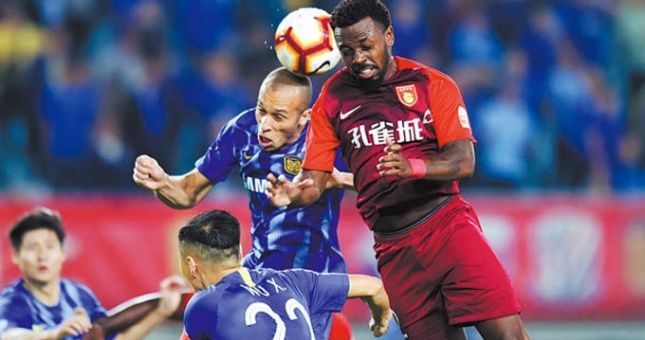 Trung Quốc tức tốc 'cầu cứu viện binh' trước trận gặp ĐT Việt Nam