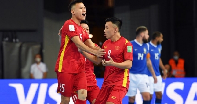 ĐT Việt Nam có trận đấu đáng khen trước Brazil