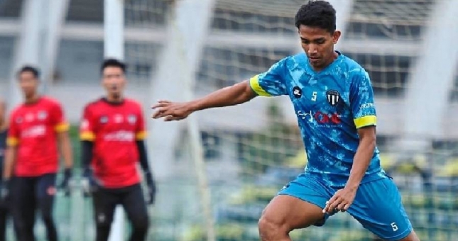 Đối thủ ĐT Việt Nam thiệt quân vì bận câu cá