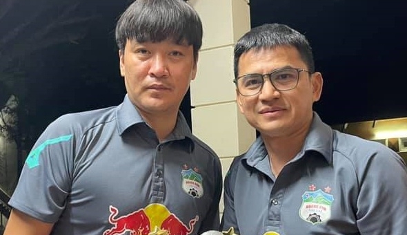 HAGL chia tay thầy ngoại trước mùa giải mới