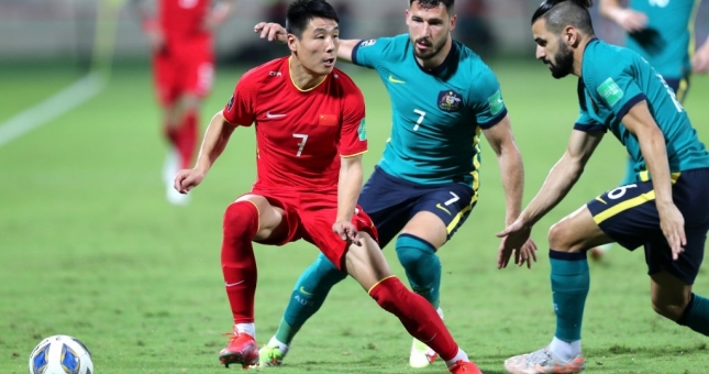 Đội tuyển Trung Quốc thoát thua nhờ VAR