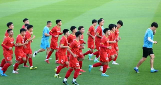 ĐT Việt Nam 'đổi gió' ở địa điểm đẹp như sân Ngoại hạng Anh