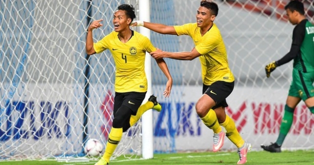 Nghe lời vợ, ngôi sao của đại diện Đông Nam Á rút lui khỏi ĐTQG