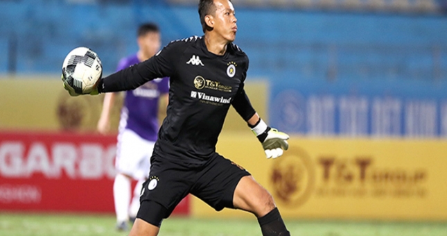 Thủ môn Tấn Trường từng suýt giải nghệ để làm streamer, đánh LMHT cũng không phải hạng xoàng