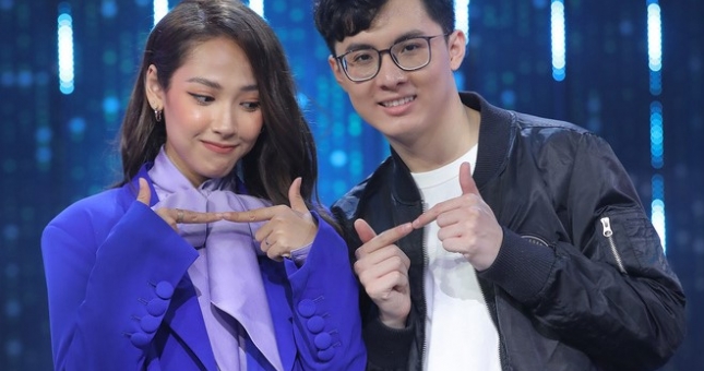 Tổng hợp những câu thả thính 'đi vào lòng người' của Noway, thế này thì bảo sao CARA không đổ