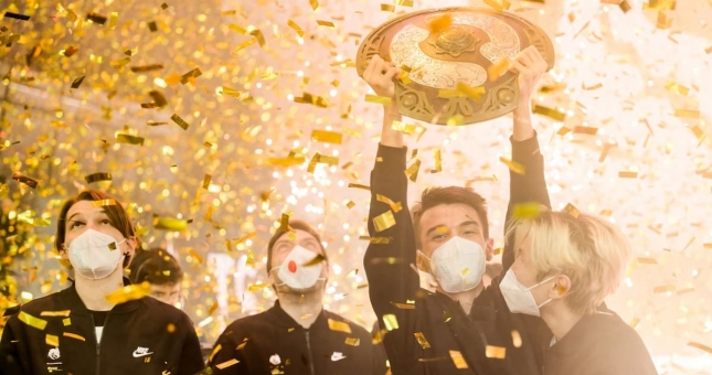 Team Spirit lên ngôi vô địch TI10, ẵm trọn 400 tỷ đồng tiền thưởng