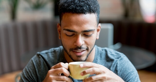 Chuyên gia của 100 Thieves: 'Cà phê ảnh hưởng không tốt tới game thủ'