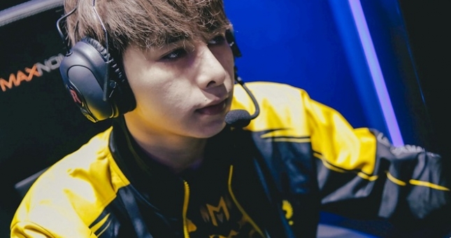 LMHT: Zeros tiếp tục cà khịa chuyện GAM nợ lương tuyển thủ