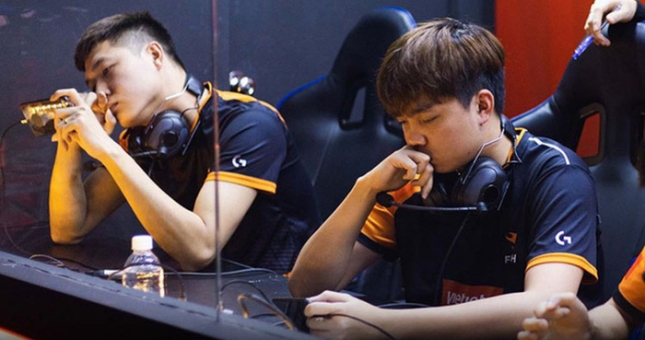 AIC 2021: Team Flash tiếp tục bị loại ngay từ vòng gửi xe