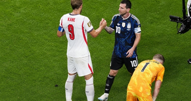 Harry Kane gọi tên Messi khi nói về tương lai trên tuyển Anh