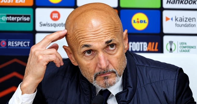 Spalletti đáp trả Conceição sau trận Juventus thắng Celta Vigo