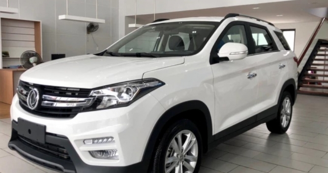 Dongfeng Glory 560 giảm giá mạnh, chỉ còn bằng nửa đối thủ Honda CR-V