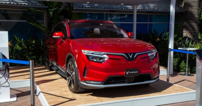 VinFast VF8 và VF9 'nổ' hơn 300 đơn đặt hàng tại Canada chỉ sau 1 tuần mở bán