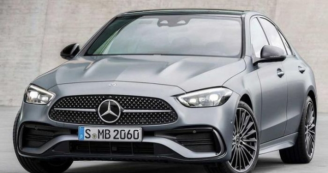 Mercedes-Benz C-Class 2022 sẽ chỉ được nhập khẩu về Việt Nam giới hạn đúng 200 chiếc