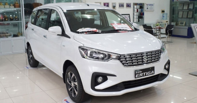 Suzuki bất ngờ tăng giá 'khó hiểu' cho những mẫu xe ô tô 'ế bền vững'