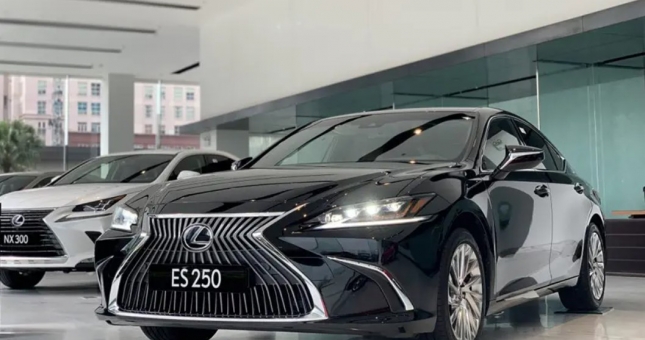 Lexus Việt Nam tăng giá bán những dòng xe chủ lực, cao nhất 70 triệu đồng