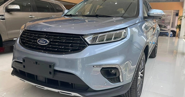 Các đại lý tại Việt Nam nhận đặt cọc Ford Territory, giữ lời hứa tháng 9 giao xe
