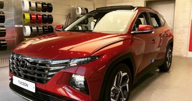 Ngán ngẩm khi mức 'lạc' Hyundai Tucson 2022 đã tăng đến 120 triệu đồng
