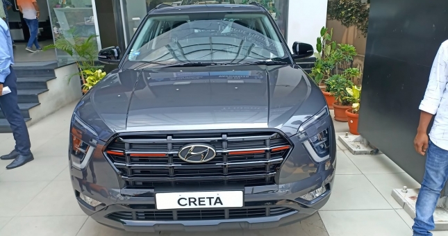 Cận cảnh Hyundai Creta Knight Edition với diện mạo khác hoàn toàn phiên bản tại Việt Nam