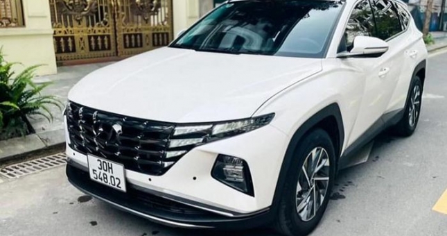 Vì sao Hyundai Tucson 2022 chạy 'lướt' bán lại vẫn lãi 150 triệu đồng so với mua mới?