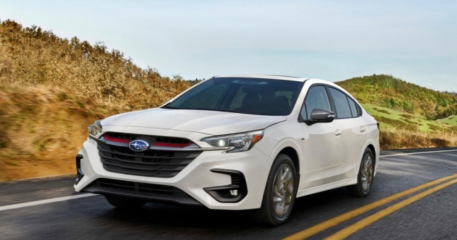 Đối thủ 'đồng hương' với Toyota Camry, ra mắt phiên bản nâng cấp với động cơ tăng áp mới