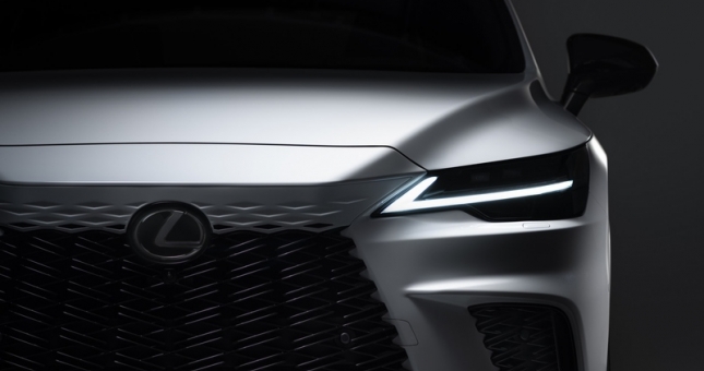 Lexus RX 2023 chốt lịch ra mắt, thay đổi hoàn toàn thiết kế, bổ sung trang bị